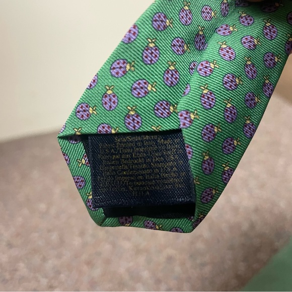 Brooks Brothers Men’s Neck Tie Green 100% Silk Made In USA Lady Bugs AOP Spring - Picture 4 of 6